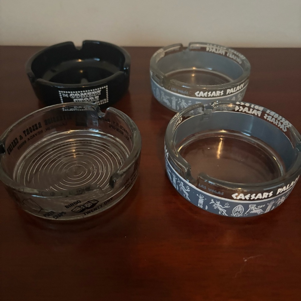 Ashtrays- Set Of 4- Vegas Casinos - VTG Caesar’s Palace, Riverside